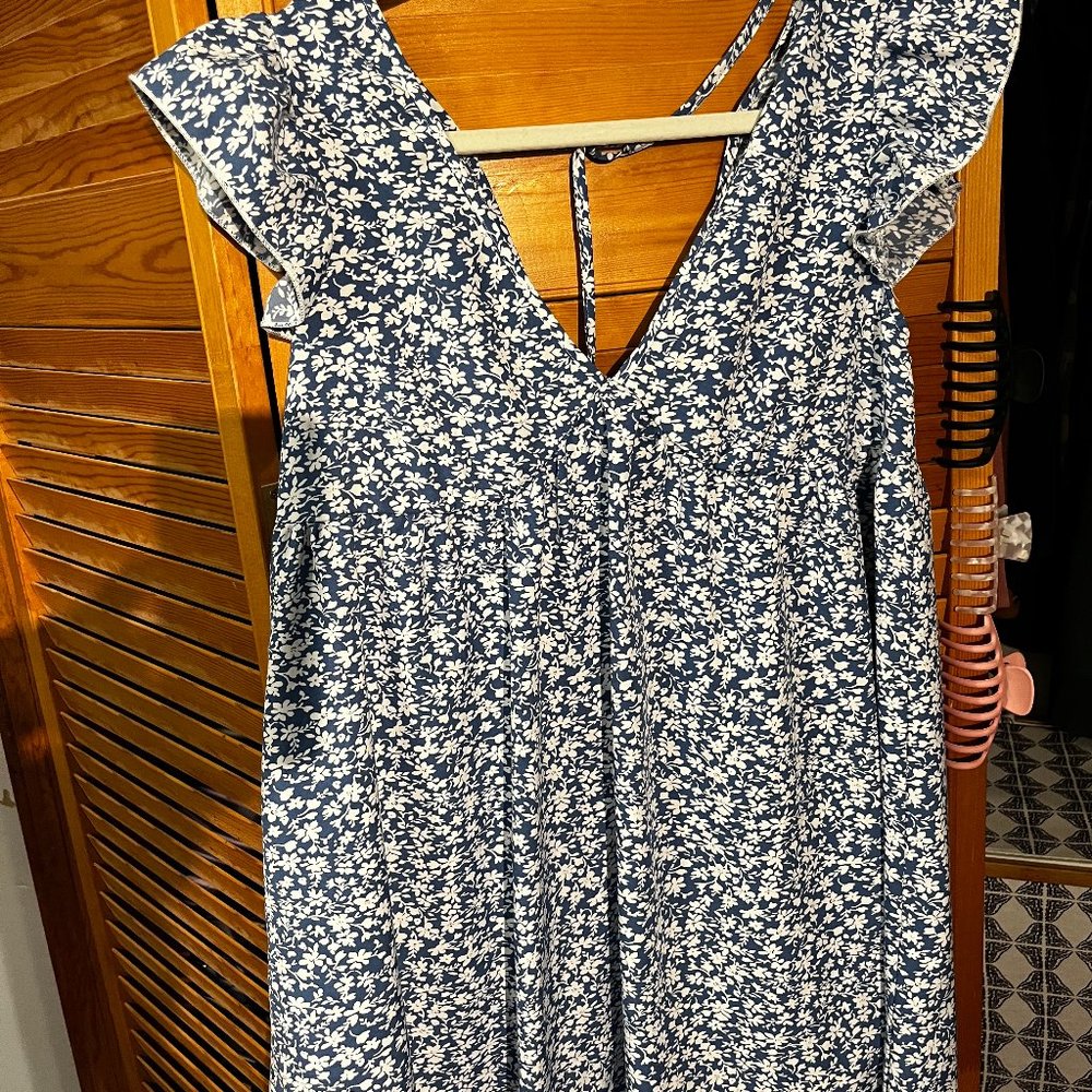 Flowy dress